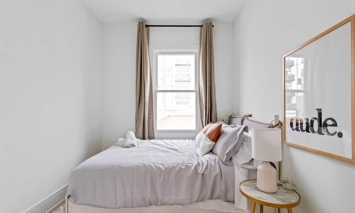 Photo of Bedroom in Bucktown
