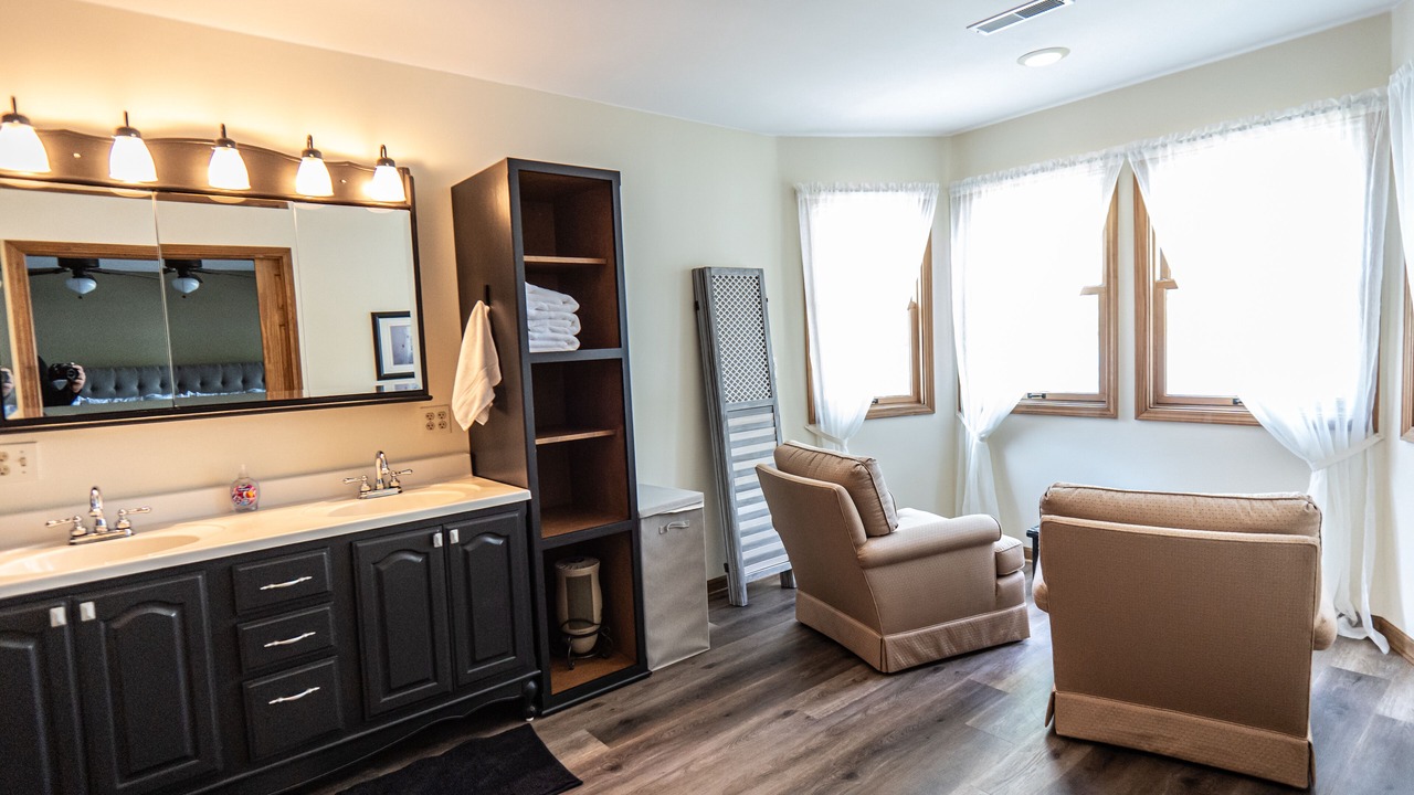 Photo of Bathroom in Round Lake