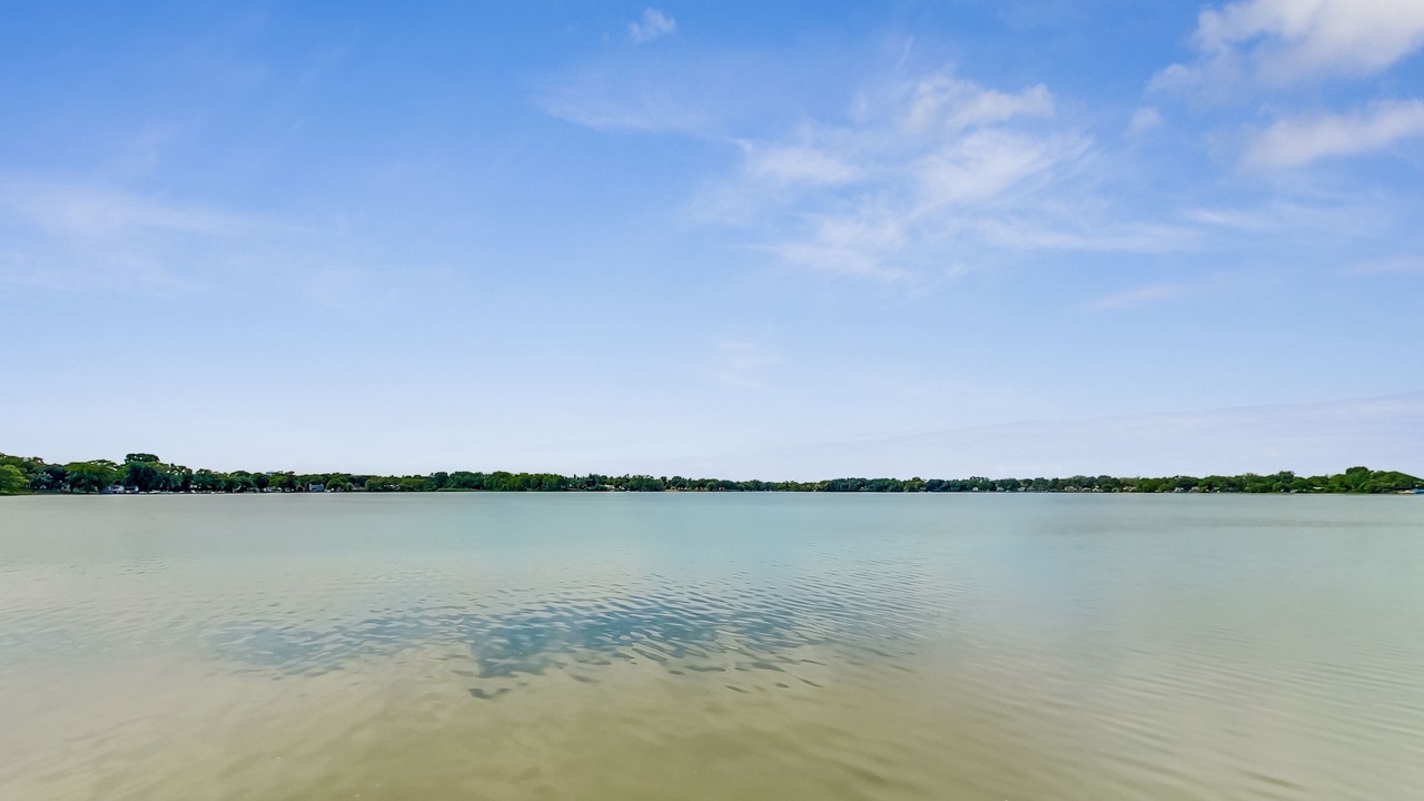 Photo of Outdoor in Round Lake