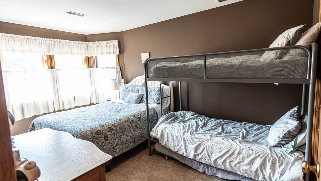 Photo of Bedroom in Round Lake