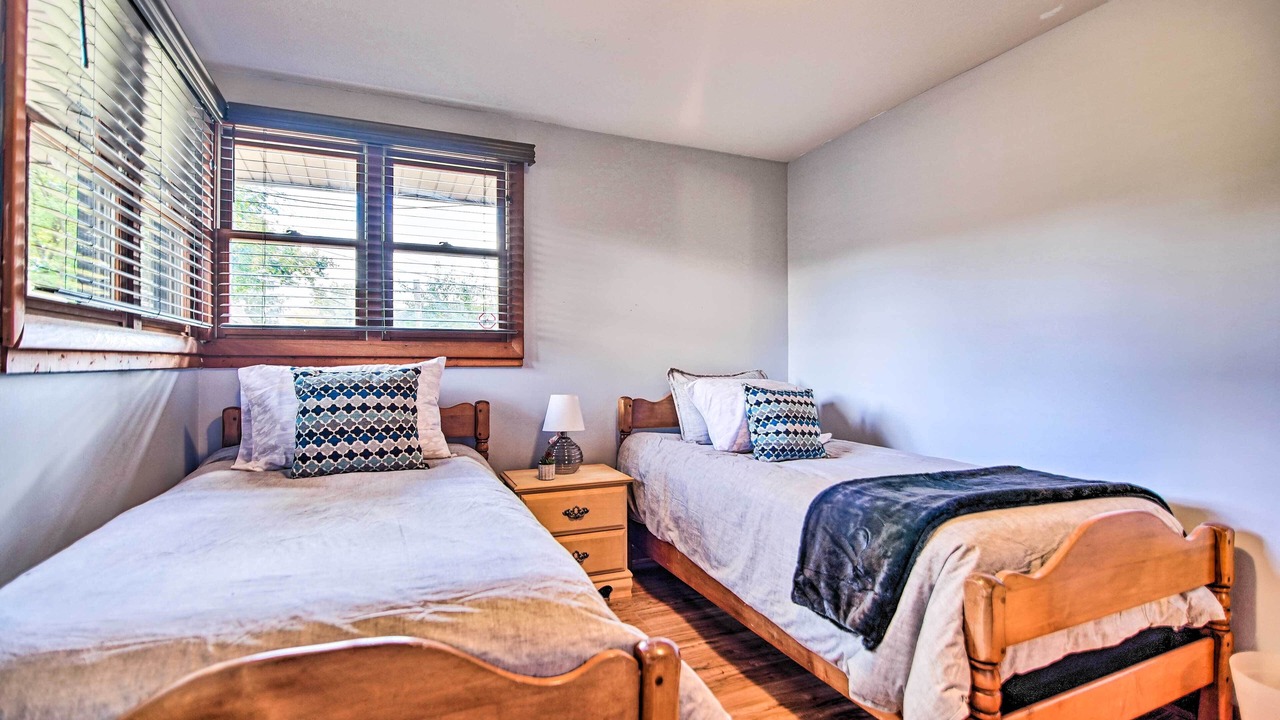 Photo of Bedroom in Fox River Grove