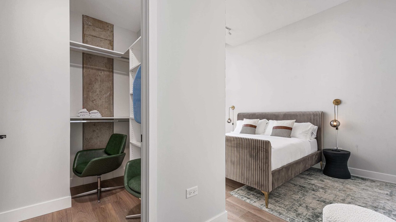 Photo of Bedroom in River West