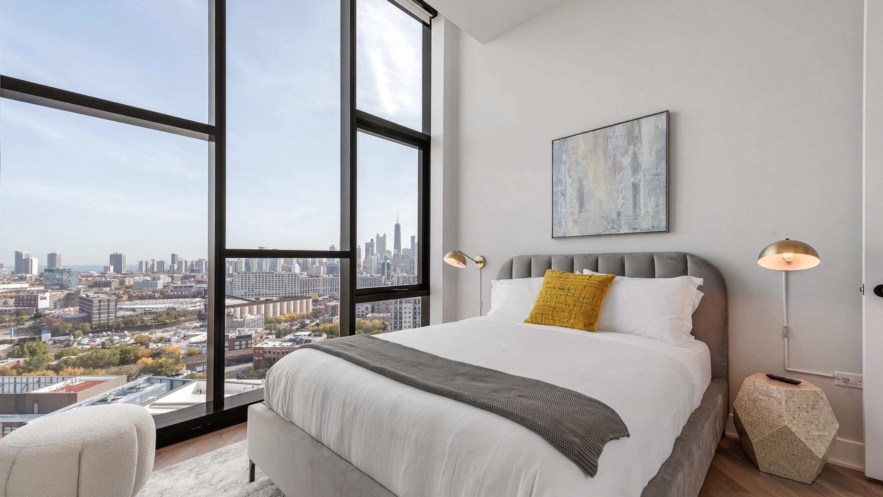 Photo of Bedroom in River West
