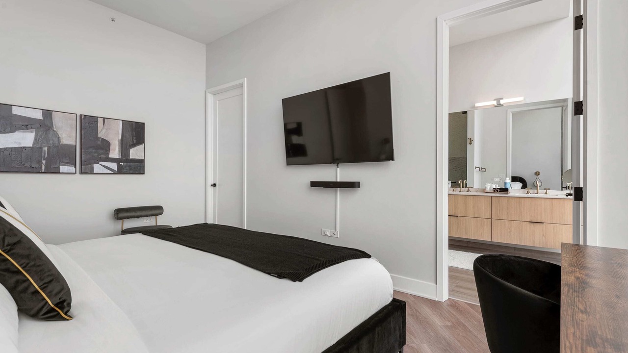 Photo of Bedroom in River West