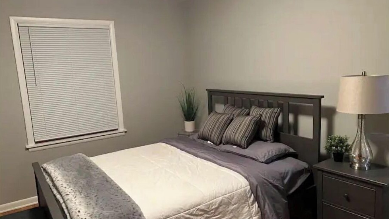 Photo of Bedroom in Willow Springs