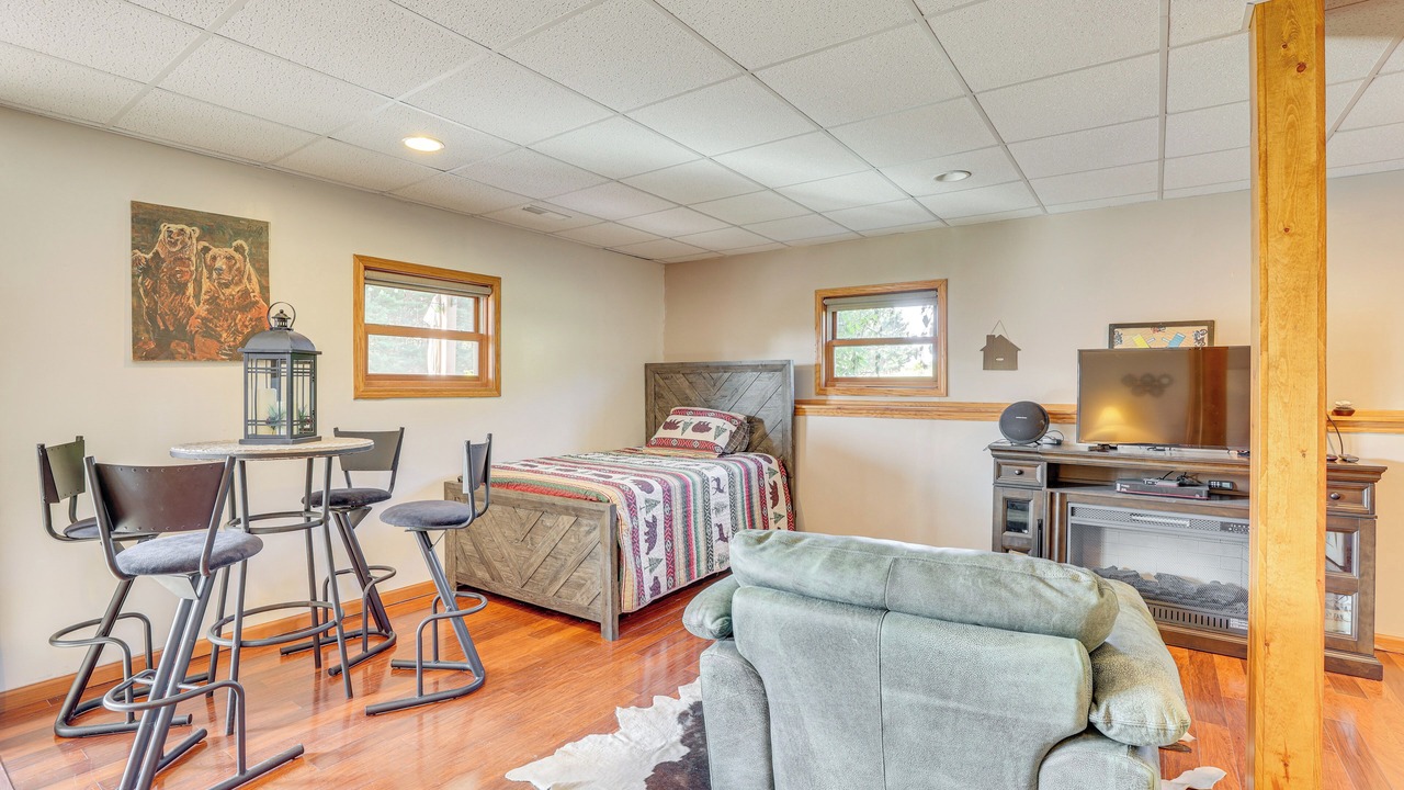 Photo of Bedroom in Apple River