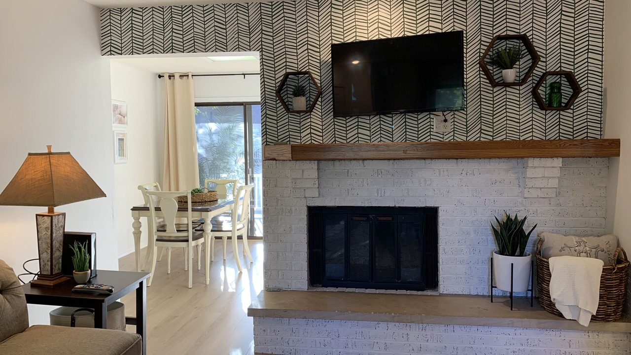 Photo of Livingroom in Penfield