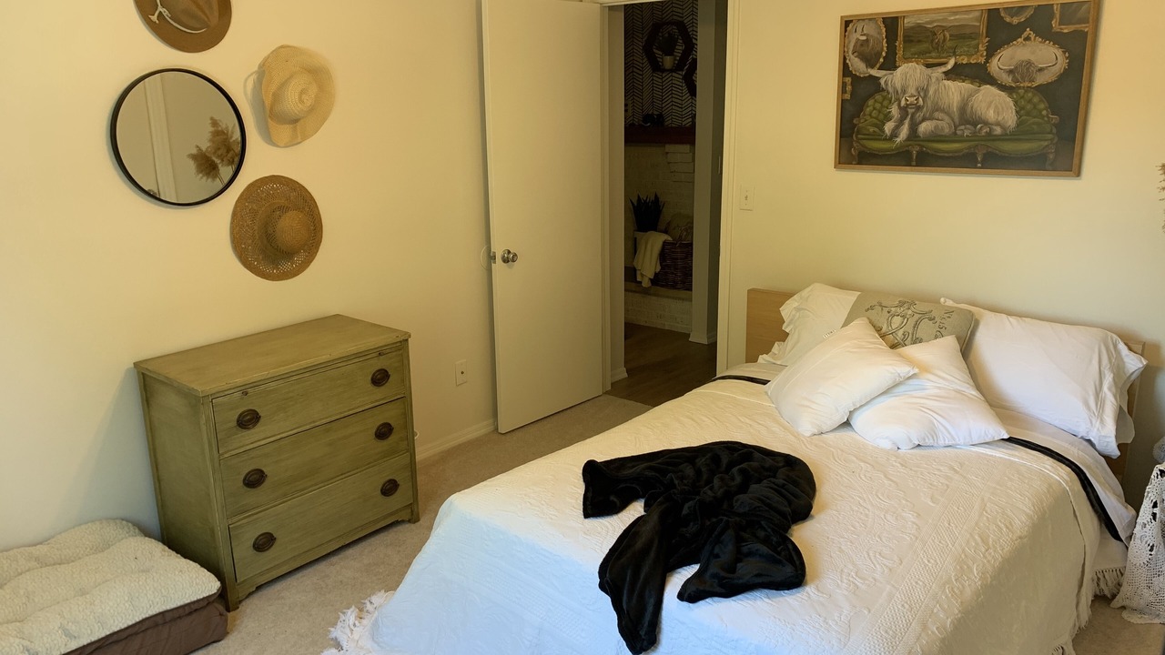 Photo of Bedroom in Penfield