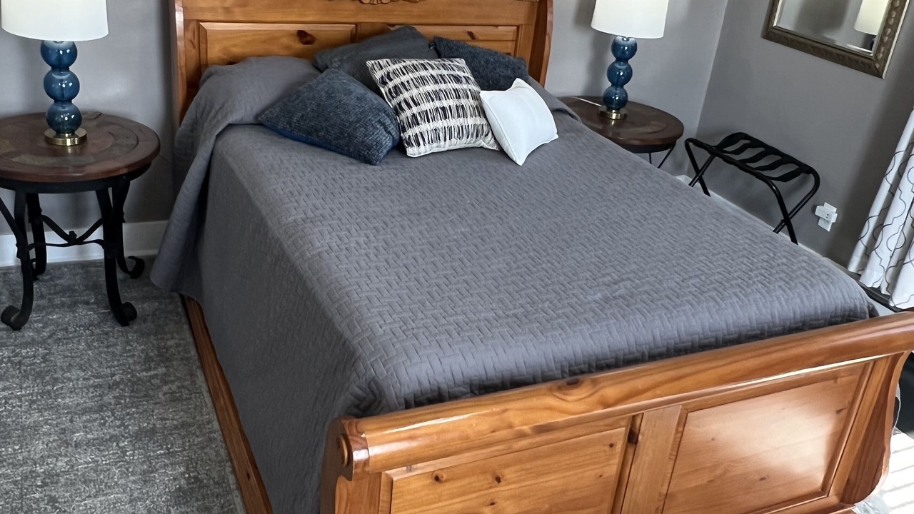 Photo of Bedroom in Bartonville