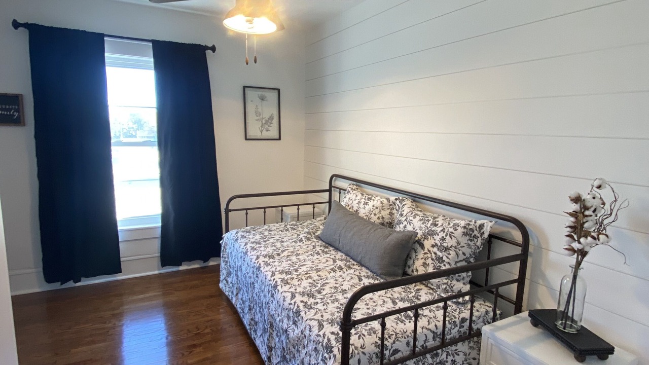 Photo of Bedroom in Bourbonnais