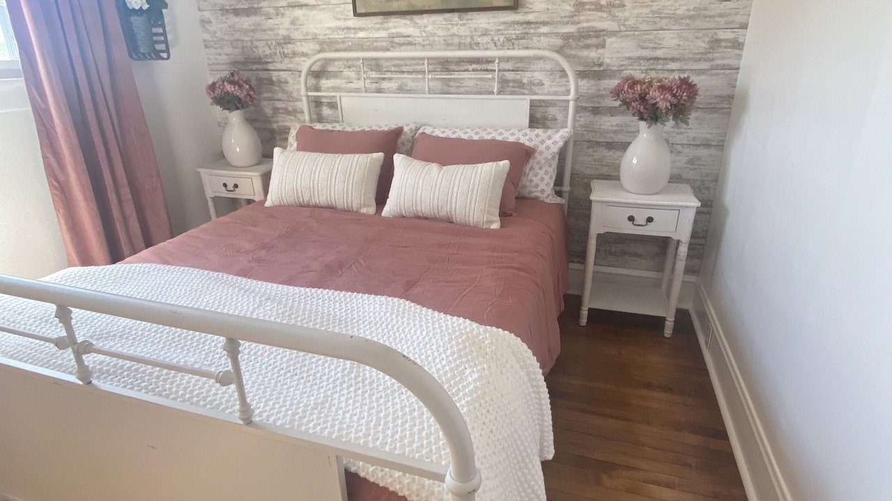 Photo of Bedroom in Bourbonnais