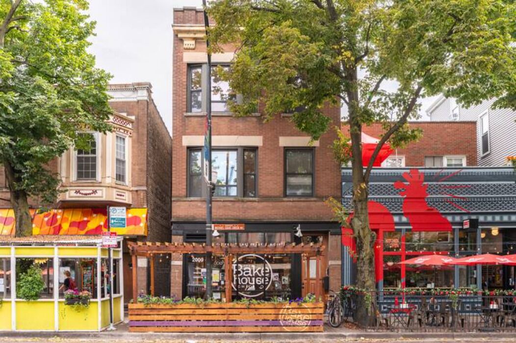 Photo of Others in Roscoe Village