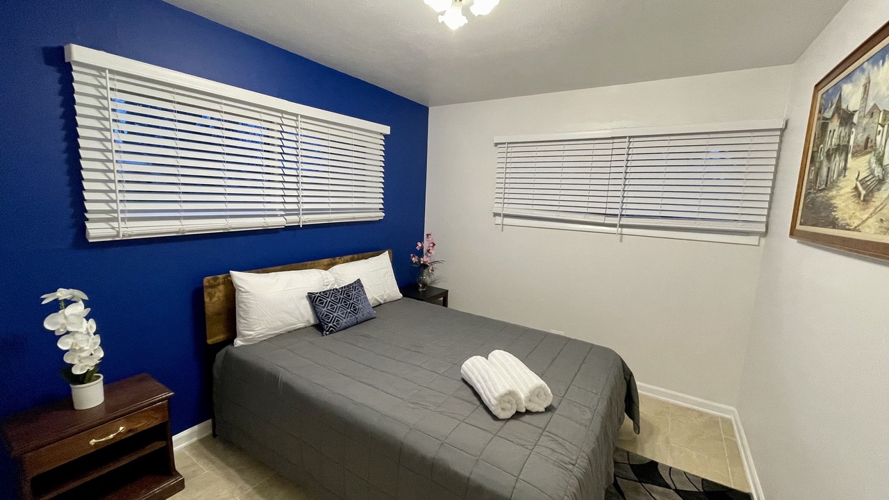 Photo of Bedroom in Wheeling