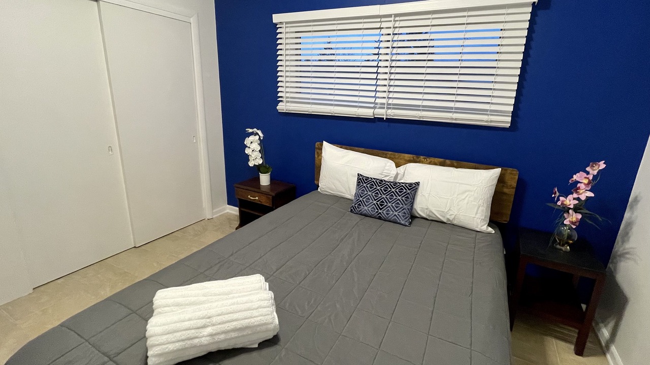 Photo of Bedroom in Wheeling