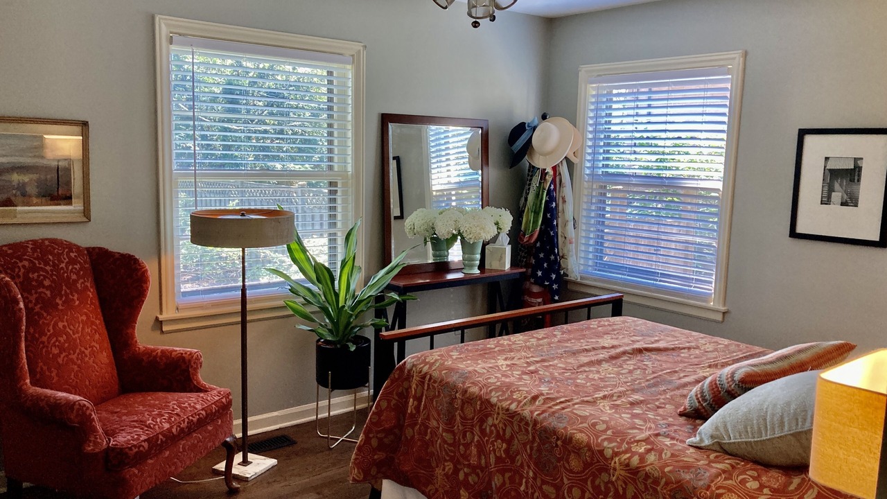 Photo of Bedroom in Wilmette