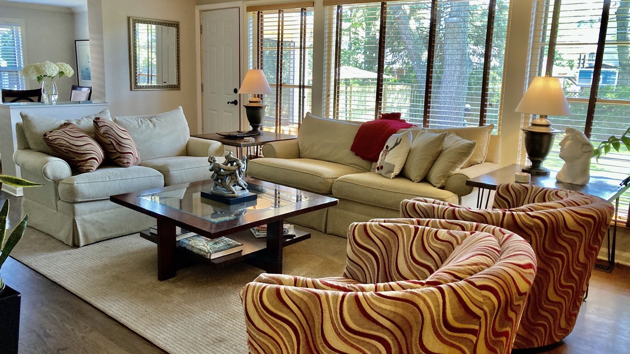 Photo of Livingroom in Wilmette
