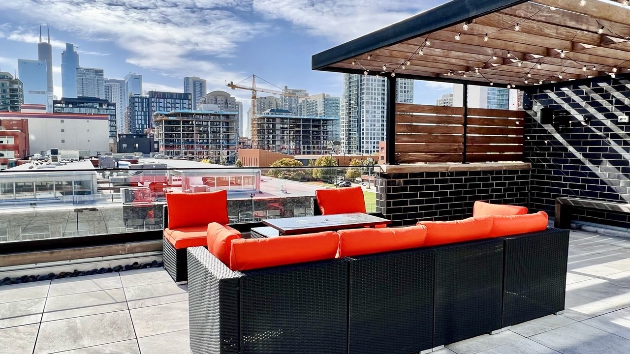 Photo of Patio Balcony in River North
