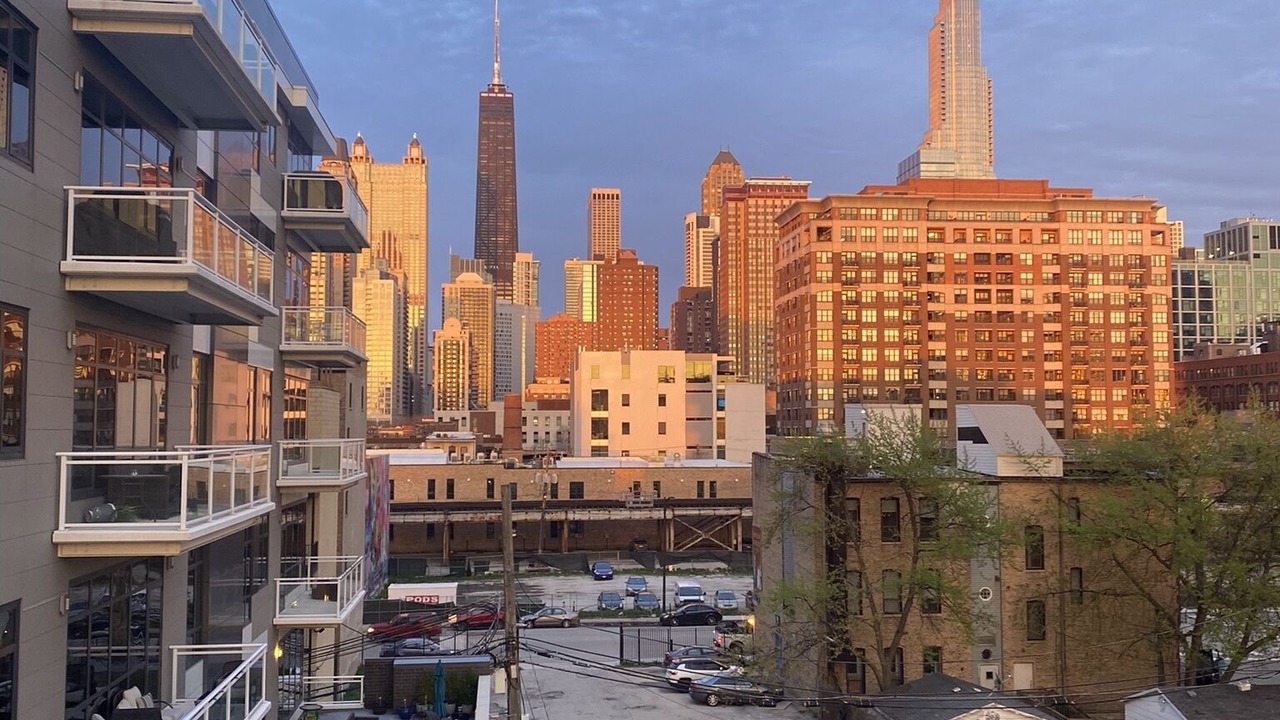 Photo of Others in River North
