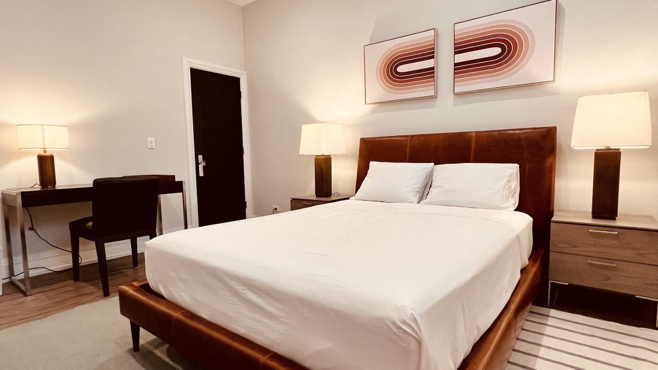 Photo of Bedroom in River North