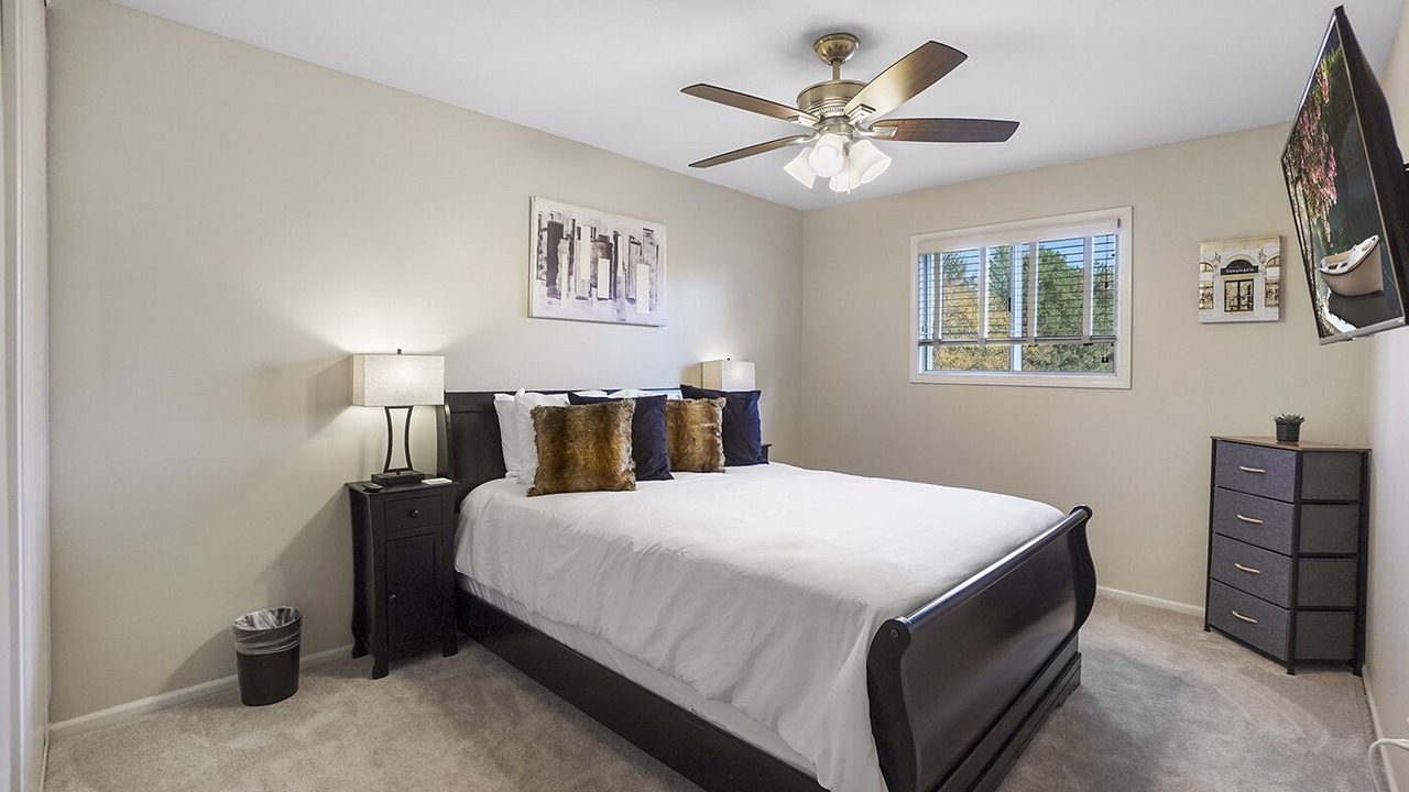 Photo of Bedroom in Fox Valley