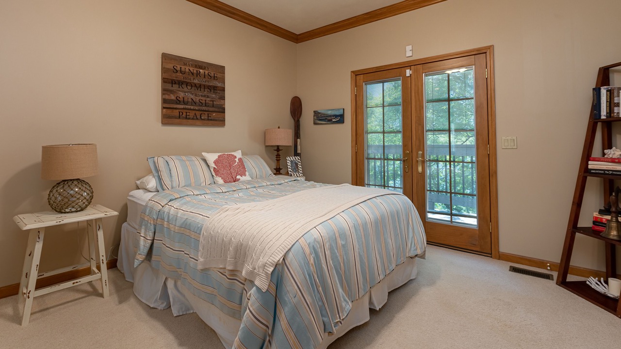 Photo of Bedroom in Goreville