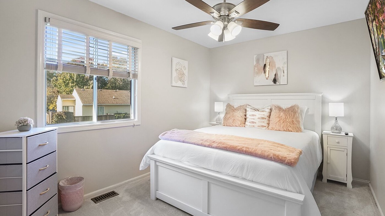 Photo of Bedroom in Fox Valley
