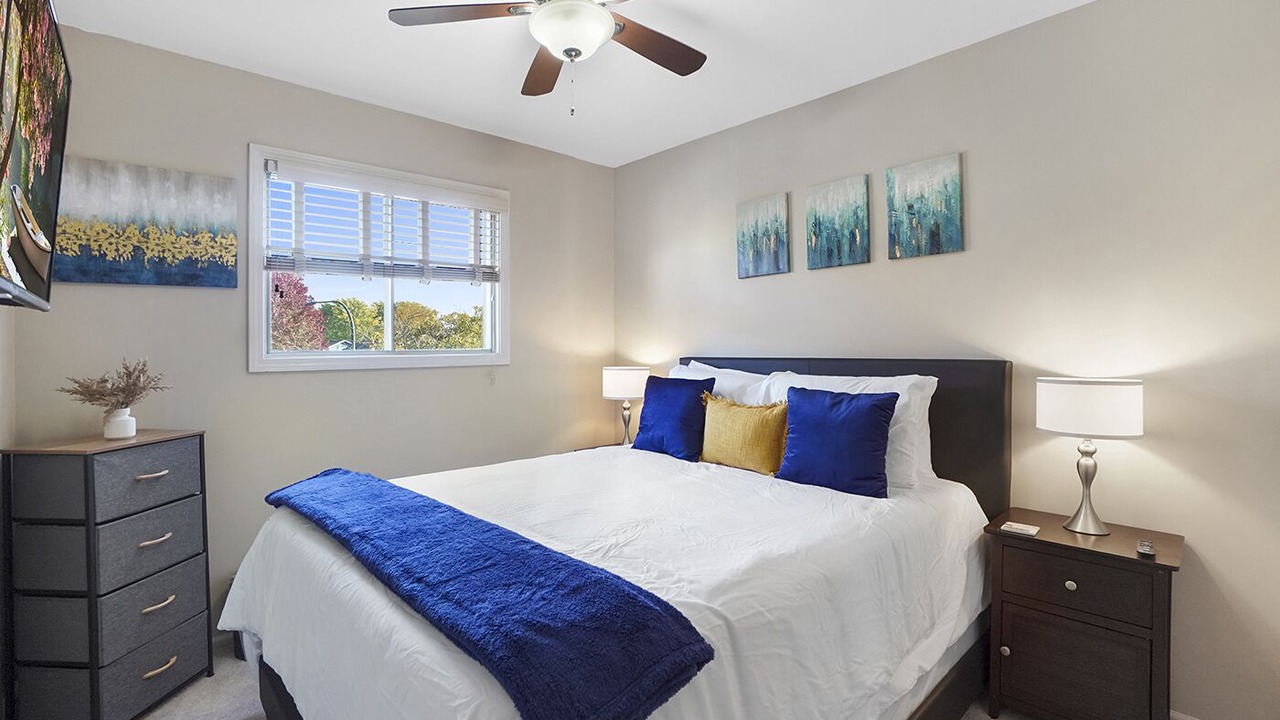 Photo of Bedroom in Fox Valley