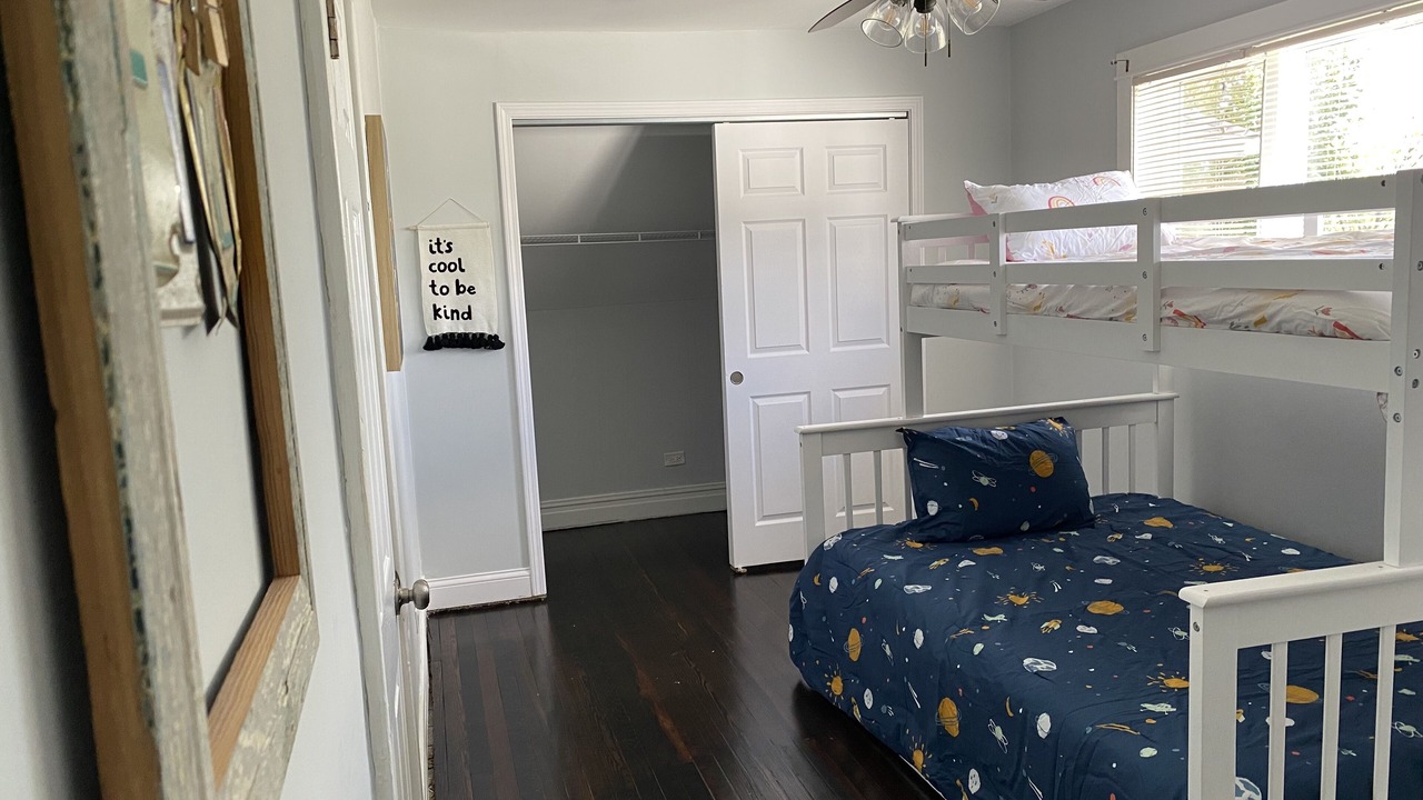 Photo of Bedroom in Oak Park