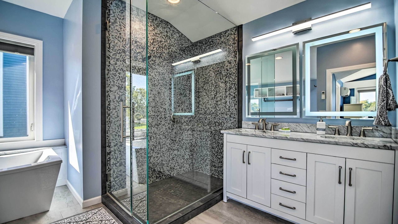 Photo of Bathroom in McHenry