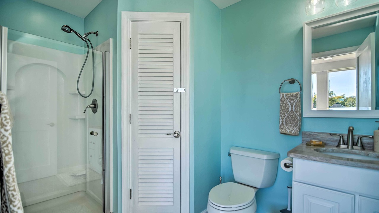 Photo of Bathroom in McHenry