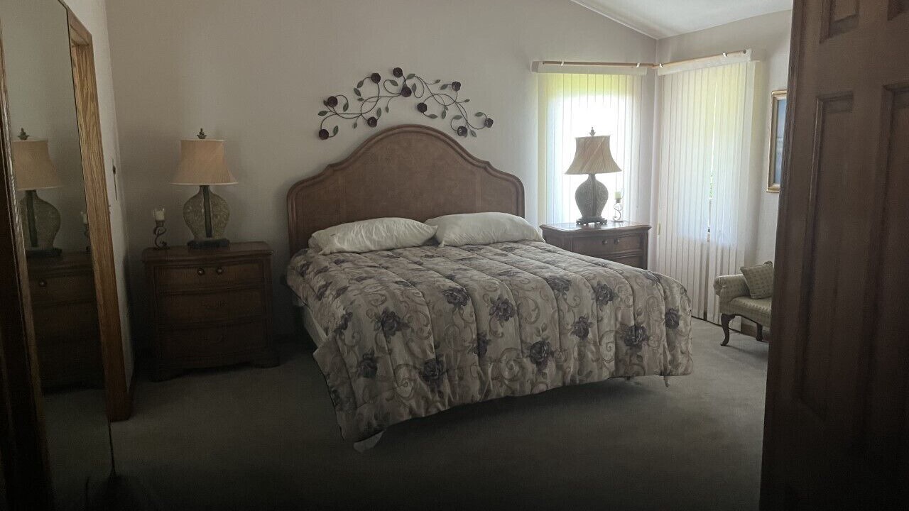 Photo of Bedroom in Holcomb