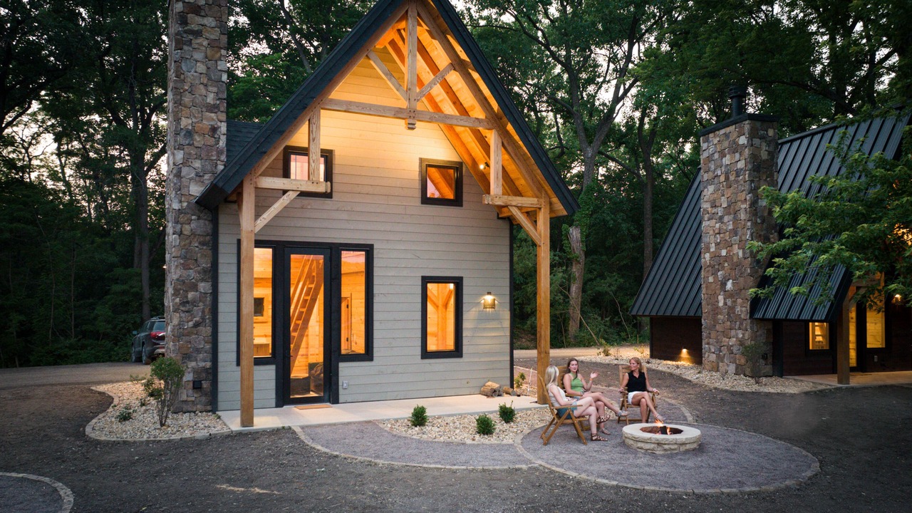 Photo of Outdoor in Laura