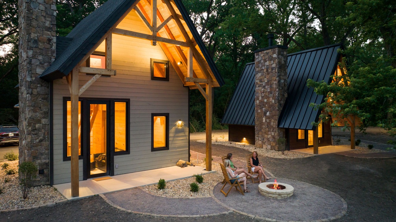 Photo of Outdoor in Laura