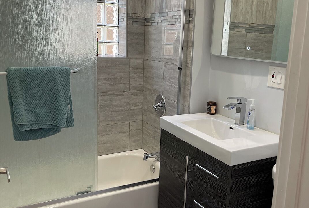 Photo of Bathroom in Woodlawn