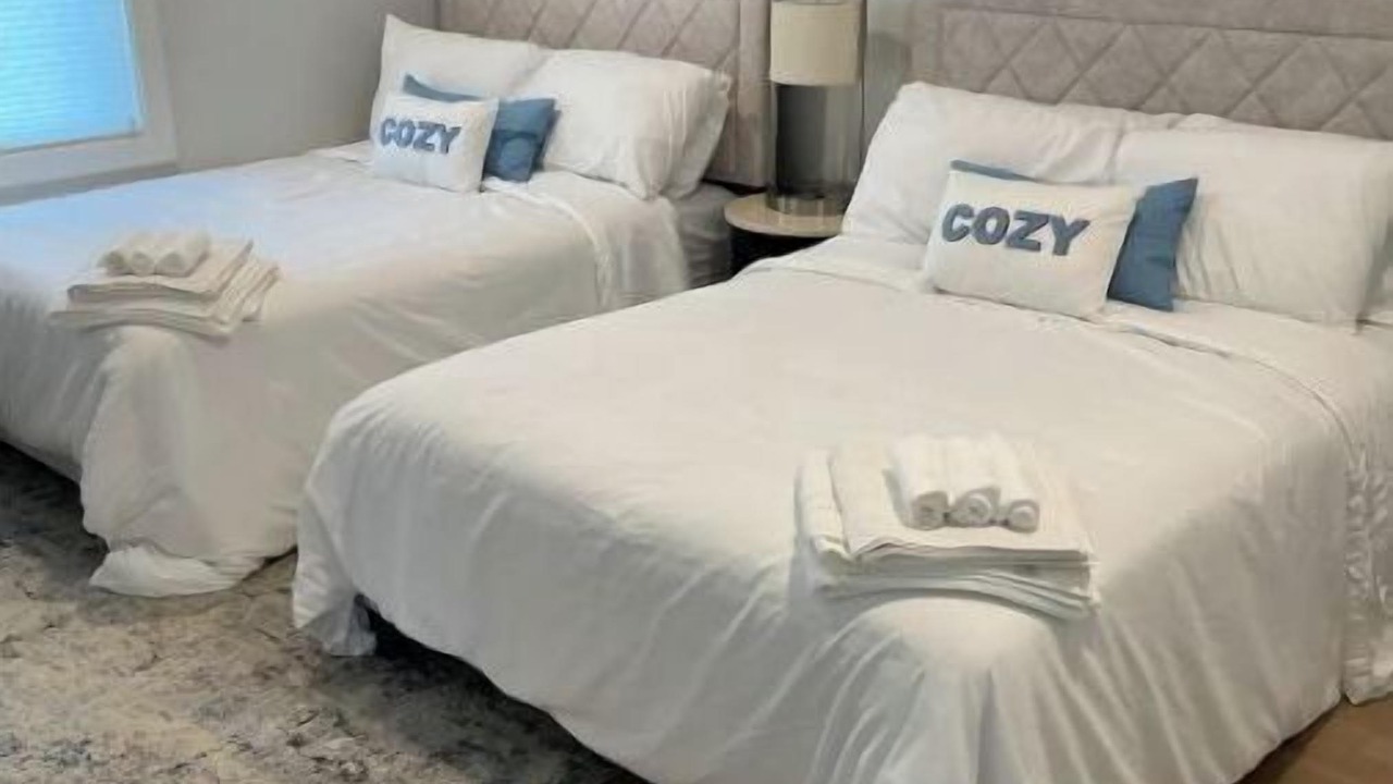 Photo of Bedroom in Oakland