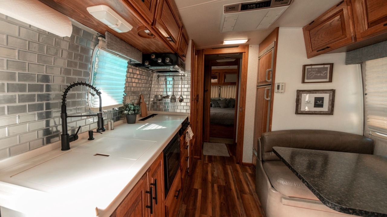 Photo of Kitchen in Goreville