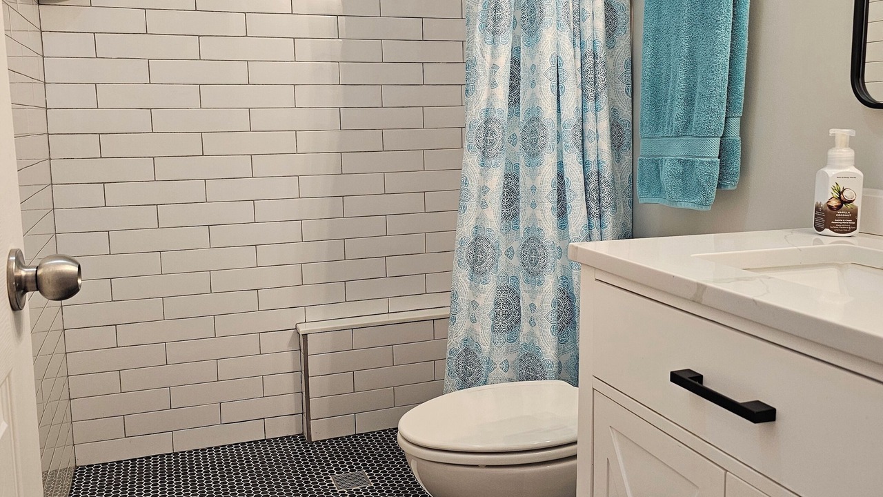 Photo of Bathroom in Tri-Taylor