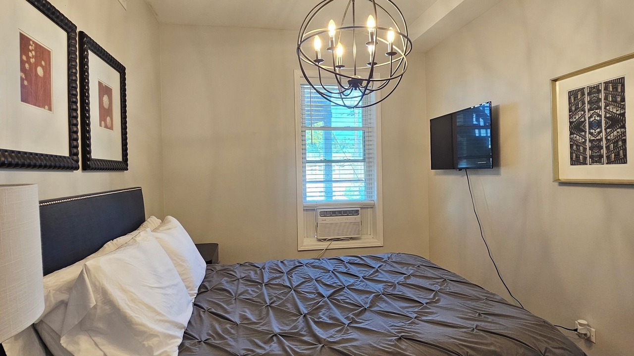 Photo of Bedroom in Tri-Taylor
