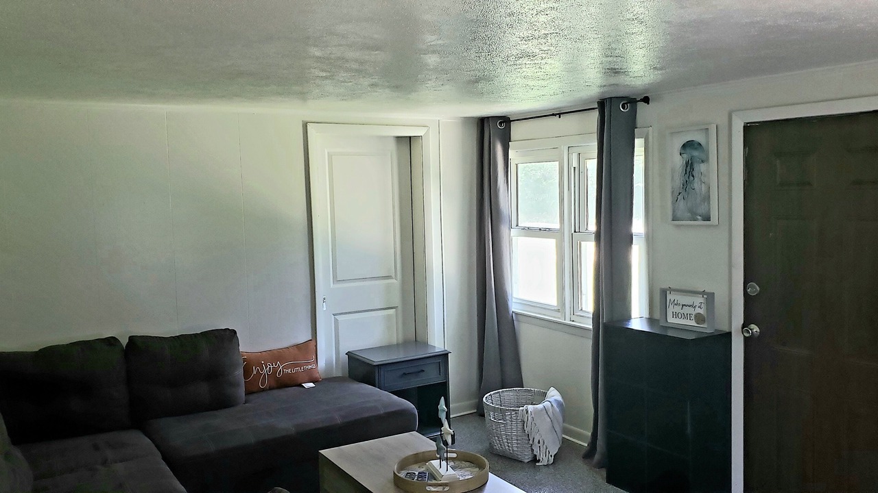 Photo of Livingroom in Rockford