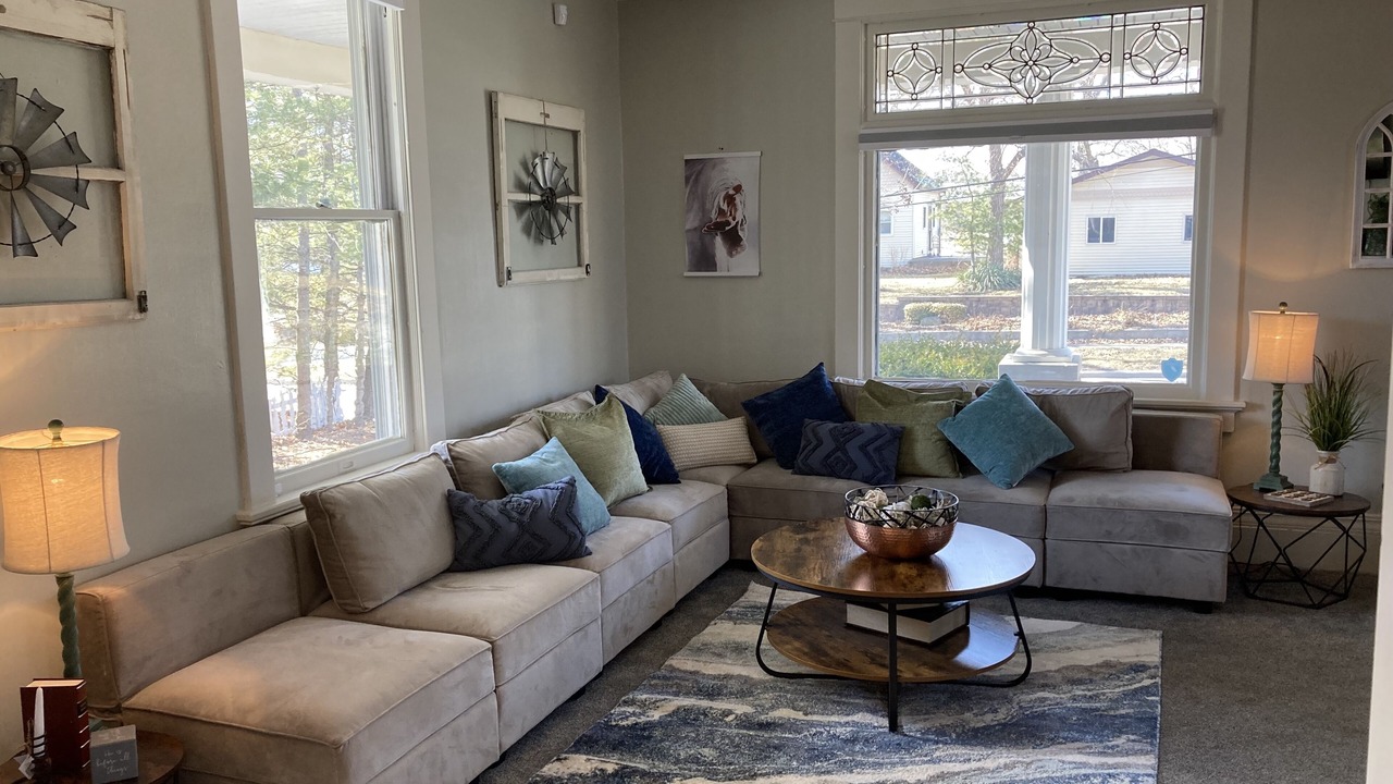 Photo of Livingroom in Hamilton