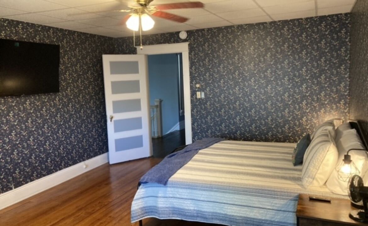Photo of Bedroom in Hamilton