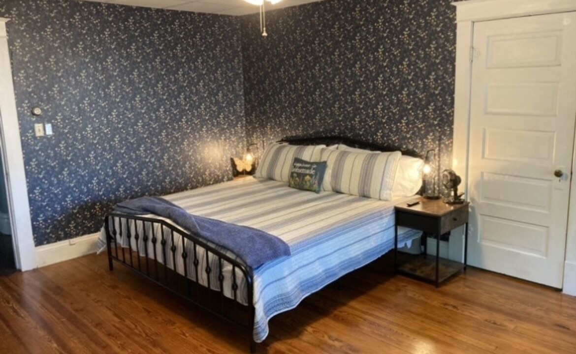 Photo of Bedroom in Hamilton