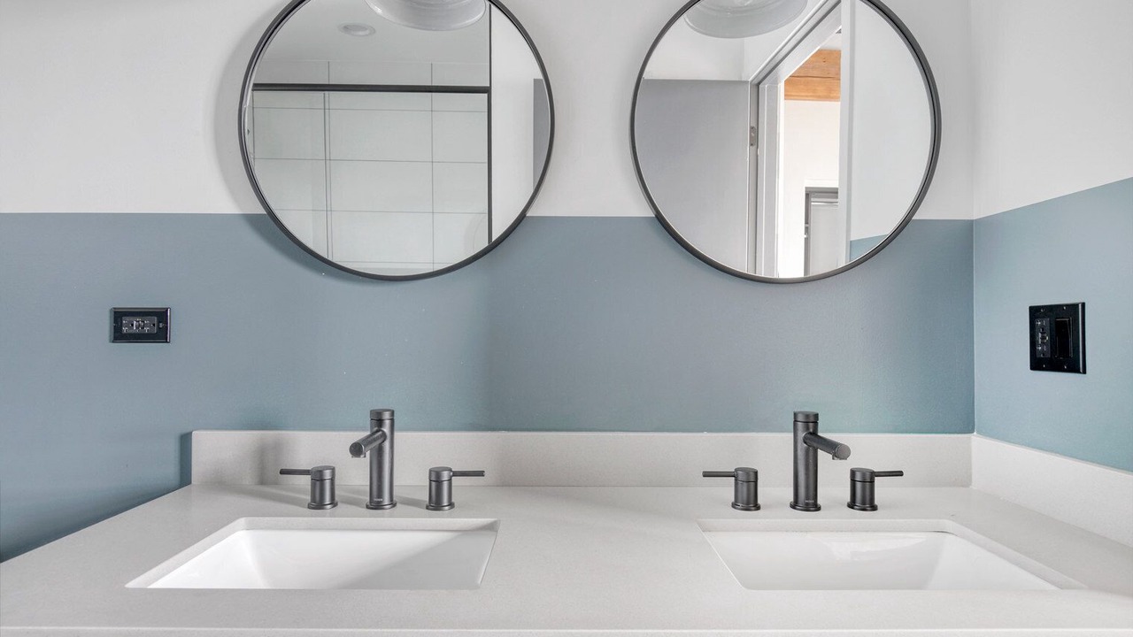 Photo of Bathroom in Sheffield Neighbors
