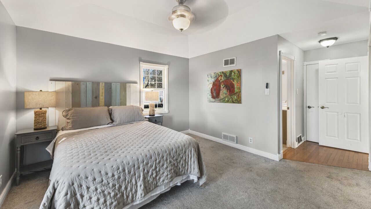 Photo of Bedroom in Fox Lake