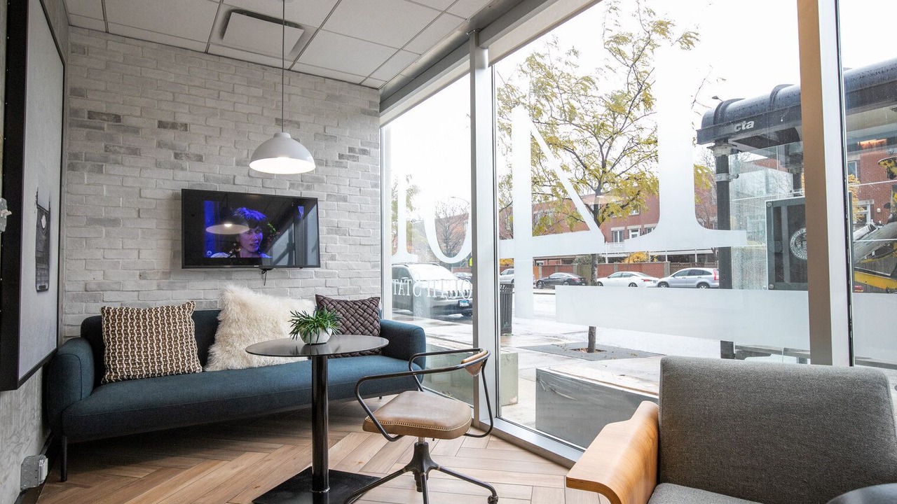 Photo of Livingroom in South Loop