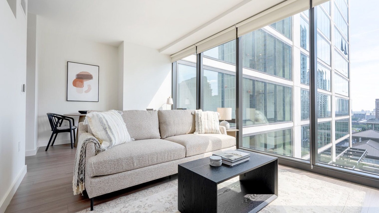 Photo of Livingroom in South Loop