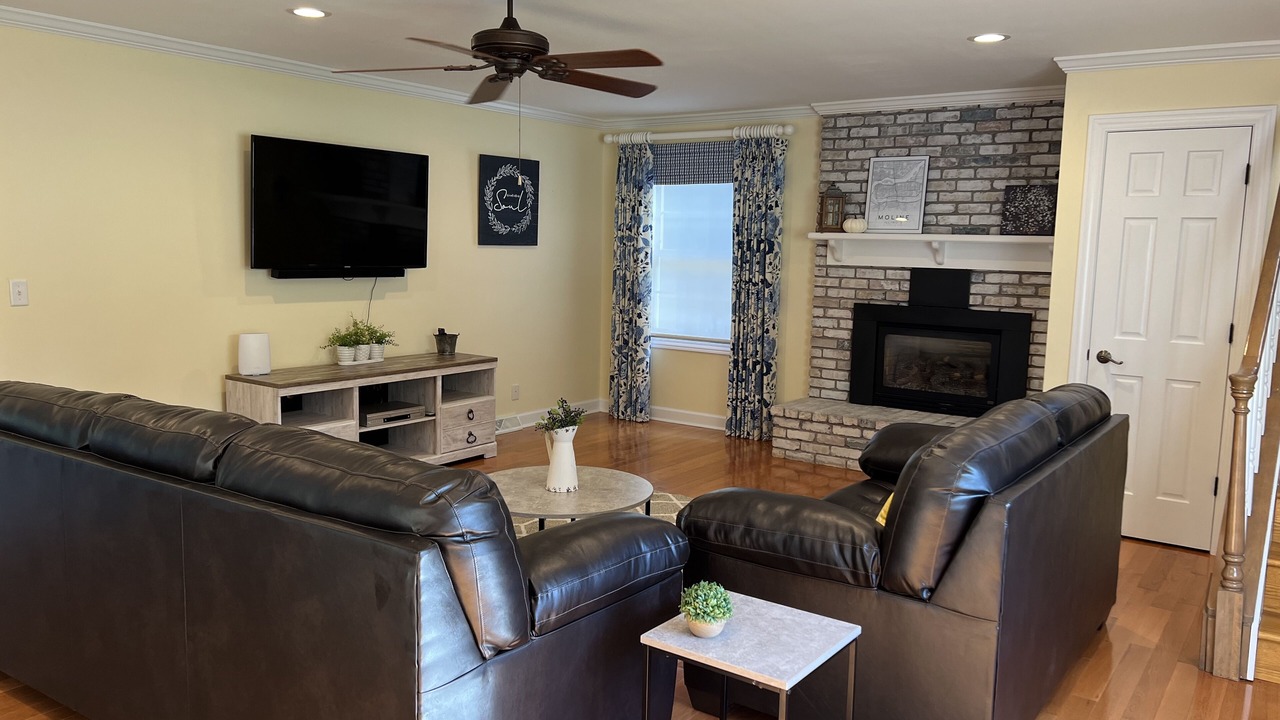 Photo of Livingroom in Moline