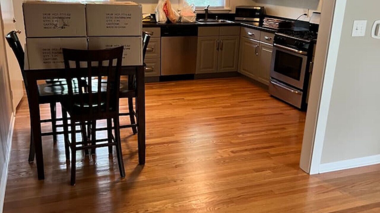 Photo of Livingroom in Grayslake