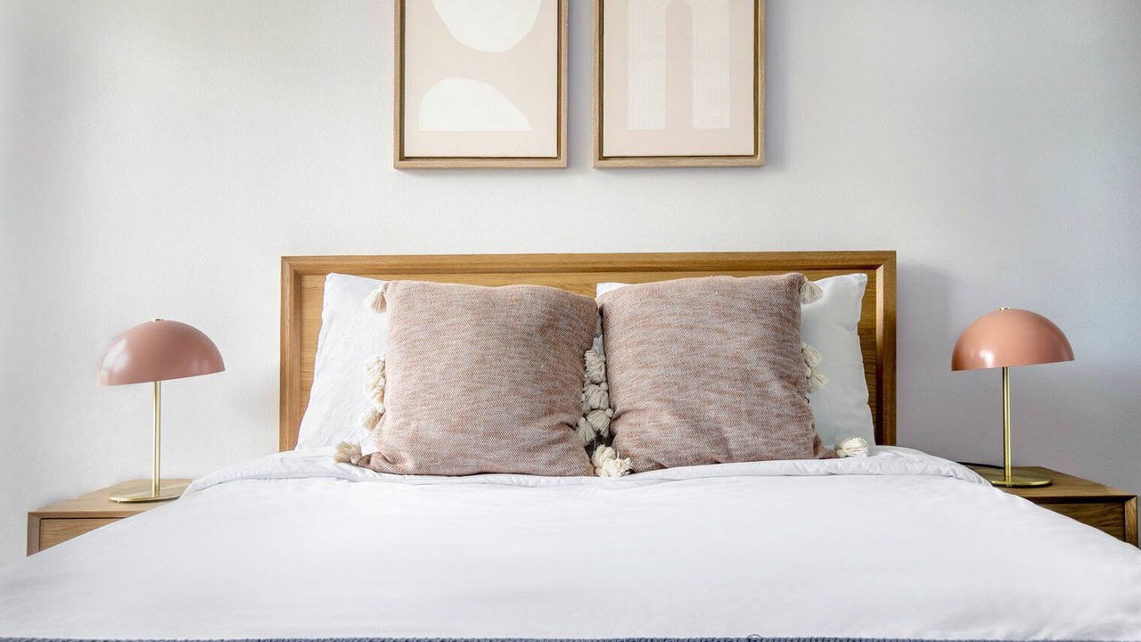Photo of Bedroom in Lake View East