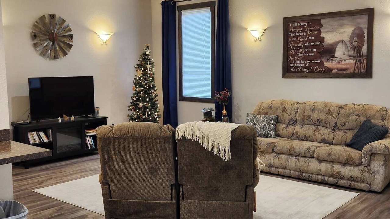 Photo of Livingroom in Sullivan